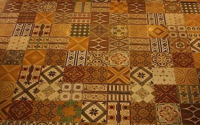 Tiles on exhibit at the former city hall on Bialik Street (photo credit: Shmuel Bar-Am)