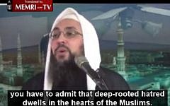 Imam Tareq Yousef Al-Masri speaks before followers at the Oulel-Albab Mosque in Brooklyn NY, Jan 9 2015. (photo credit: Memri TV/ video screenshot)