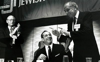 New York Governor Mario Cuomo, seated, was a featured speaker at the 57th General Assembly of the Council of Jewish Federations held in New Orleans, November, 1988. (photo credit: JTA/Robert A. Cumins)