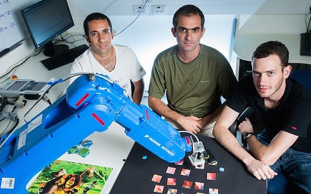 Ben Gurion robotics students work on a Helmsley Trust-funded project (Photo credit: Courtesy) Ben Gurion robotics students work on a Helmsley Trust-funded project (Photo credit: Courtesy)