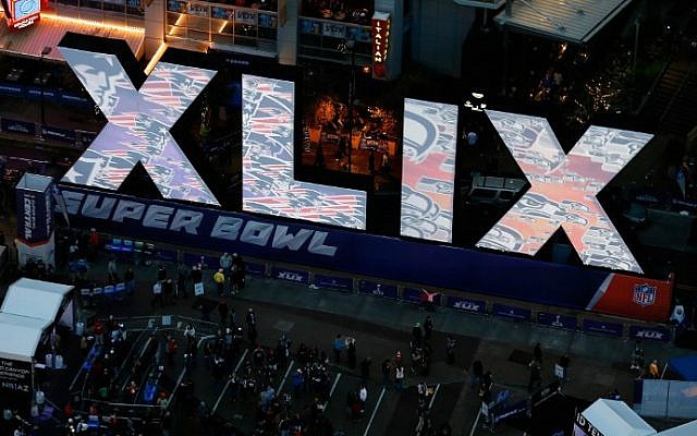 General view of downtown area festivities for Super Bowl XLIX on January 30, 2015 in Phoenix, Arizona. Super Bowl XLIX, between the Seattle Seahawks and New England Patriots, will be held at the University of Phoenix Stadium on February 1, 2015 (photo credit: Christian Petersen/Getty Images/AFP) General view of downtown area festivities for Super Bowl XLIX on January 30, 2015 in Phoenix, Arizona. Super Bowl XLIX, between the Seattle Seahawks and New England Patriots, will be held at the University of Phoenix Stadium on February 1, 2015 (photo credit: Christian Petersen/Getty Images/AFP)