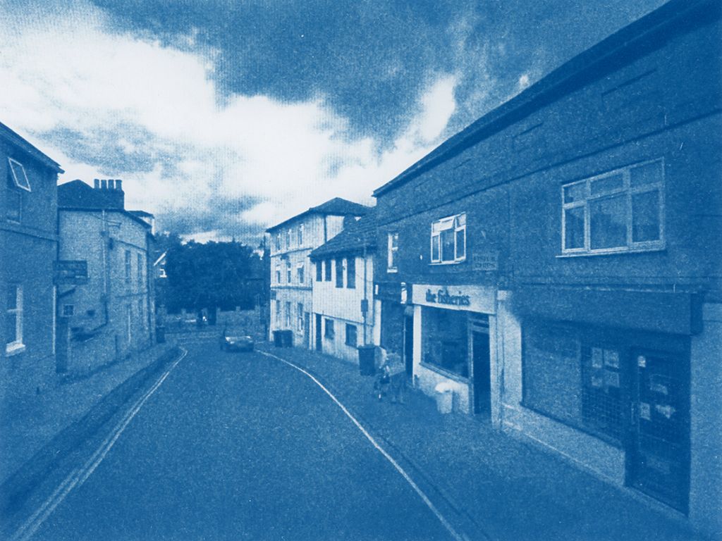 Uri Gershuni, Untitled, The Blue Hour, 2014 , 18 cm x13.5 cm (Photo courtesy of the artist and the Chelouche Gallery, Tel Aviv) 
