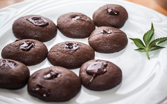 Illustration. Someday THC-infused cookies like these may have an OU kosher symbol on them as rabbis begin discussions with edible medical cannabis companies. (Photo credit: Flickr/CC BY-NC 2.0/Prensa 420) Illustration. Someday THC-infused cookies like these may have an OU kosher symbol on them as rabbis begin discussions with edible medical cannabis companies. (Photo credit: Flickr/CC BY-NC 2.0/Prensa 420)