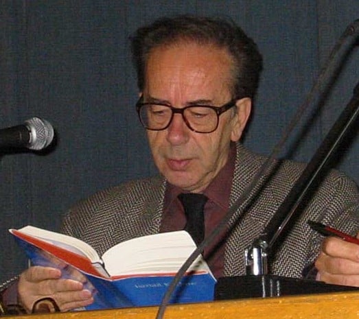 Ismail Kadare (photo credit: Lars Haefner/CCA by SA 3.0) Ismail Kadare (photo credit: Lars Haefner/CCA by SA 3.0)
