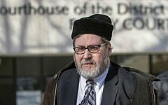 Rabbi Barry Freundel leaves the DC Superior Court House in Washington, February 19, 2015. (AP file Photo/Cliff Owen)