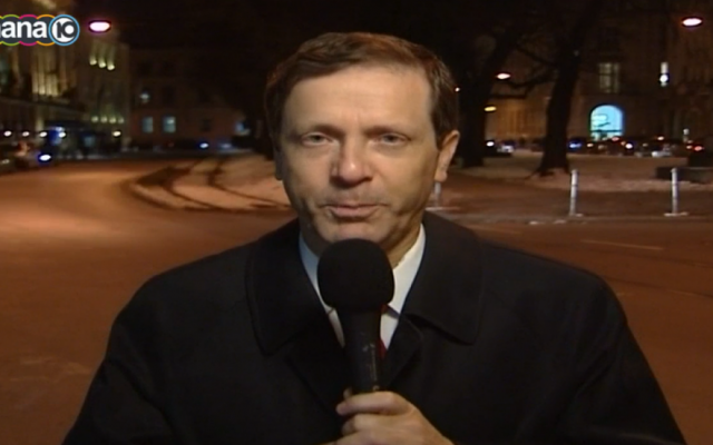 Zionist Camp leader Isaac Herzog speaks to Israeli Channel 10 from Munich, February 7, 2015 (Channel 10 screenshot) Zionist Camp leader Isaac Herzog speaks to Israeli Channel 10 from Munich, February 7, 2015 (Channel 10 screenshot)