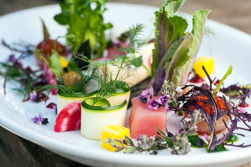 Edible blossoms and vegetables by Yoav Bar (Courtesy Yoav Bar)