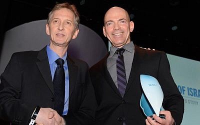 Iron Dome project manager Brig. Gen. (Res) Danny Gold (right), with Times of Israel's David Horovitz (left) at ToI's New York Gala, February 15, 2015 (photo credit: Peter Halmagyi)