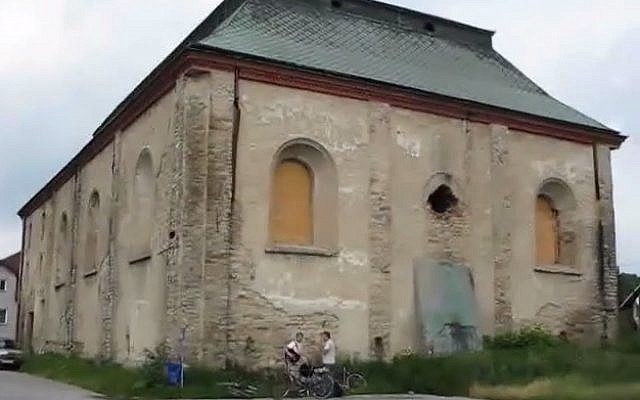 The Przysucha Synagogue in Poland (screen capture: YouTube) The Przysucha Synagogue in Poland (screen capture: YouTube)