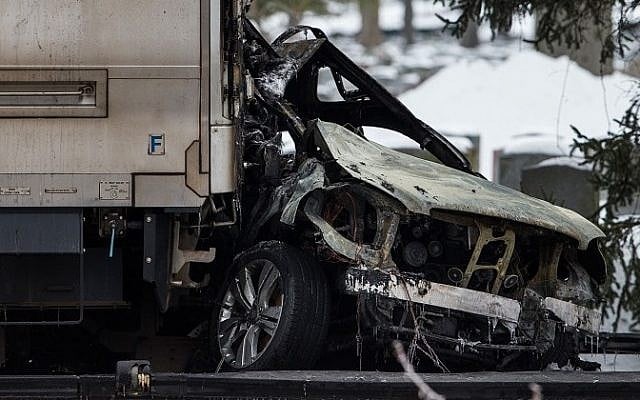 A Metro-North train collided with an SUV in Valhalla, NY, leading to six fatalities, including the driver of the car, February 3, 2015 (Photo credit: Andrew Burton/Getty Images/JTA) A Metro-North train collided with an SUV in Valhalla, NY, leading to six fatalities, including the driver of the car, February 3, 2015 (Photo credit: Andrew Burton/Getty Images/JTA)