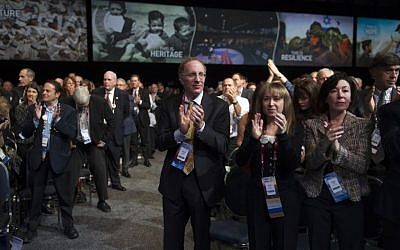 The audience stands to applaud Sen. Lindsey Graham, R-S.C., while he speaks at the American Israel Public Affairs Committee (AIPAC) Policy Conference in Washington, Sunday, March 1, 2015 (AP Photo/Cliff Owen)