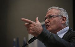 Former Military Intelligence chief Amos Yadlin speaks at an event in Jerusalem on February 22, 2015. (Hadas Parush/Flash90)