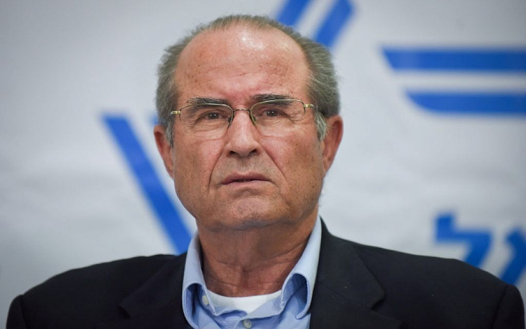 Ex-Mossad director Shabtai Shavit speaks at press conference in Tel Aviv on March 11, 2015. (photo credit: Ben Kelmer/FLASH90) Ex-Mossad director Shabtai Shavit speaks at press conference in Tel Aviv on March 11, 2015. (photo credit: Ben Kelmer/FLASH90)