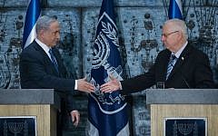 Prime Minister Benjamin Netanyahu meets with President Reuven Rivlin in a ceremony tasking Netanyahu to form the next Israeli government, at the president's residence in Jerusalem on March 25, 2015. (Photo credit: Miriam Alster/Flash90)