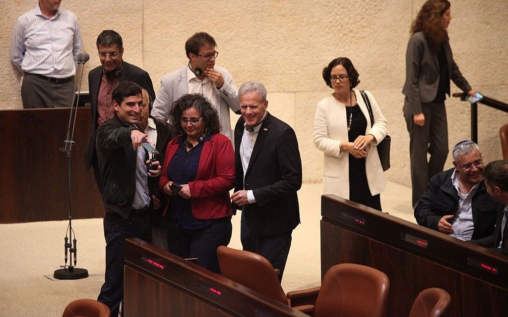 New MKs visit the Knesset on March 29, 2015 (photo credit: Knesset spokesman's office)