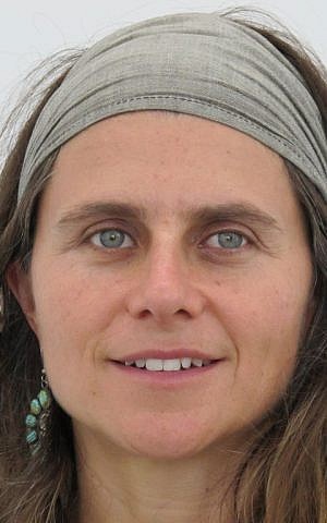Yeshivat Maharat student and spiritual leader Melanie Landau (Helen Landau)