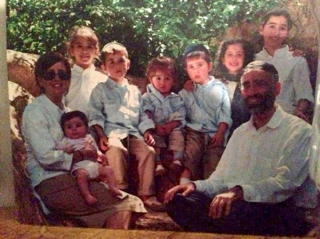 The Sassoon family. Seven of the eight siblings perished when a fire broke out in the family's Brooklyn home early Saturday morning, March 21, 2015. (photo credit: Courtesy) The Sassoon family. Seven of the eight siblings perished when a fire broke out in the family's Brooklyn home early Saturday morning, March 21, 2015. (photo credit: Courtesy)