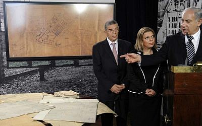 Hand drawn plans for the death camp in Auschwitz-Birkenau were handed over to Prime Minister Benjamin Netanyahu in Berlin on August 27, 2009, and used as a prop several weeks later in the prime minister's address to the UN General Assembly (photo credit: AP Photo/ Rainer Jensen, Pool) Hand drawn plans for the death camp in Auschwitz-Birkenau were handed over to Prime Minister Benjamin Netanyahu in Berlin on August 27, 2009, and used as a prop several weeks later in the prime minister's address to the UN General Assembly (photo credit: AP Photo/ Rainer Jensen, Pool)