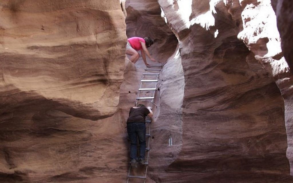 Tackling Eilat's Red Canyon (photo credit: Shmuel Bar-Am)