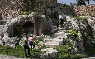 Steps to the burial cave on the Jerusalem Trail (photo credit: Shmuel Bar-Am))