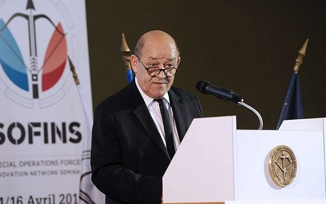 French Defense Minister Jean-Yves Le Drian delivers a speech during his visit at the Special Operations Forces Innovation Network Seminar (SOFINS), on April 14, 2015 at Souge military camp in Martignas-sur-Jalle. (Mehdi Fedouach/AFP) French Defense Minister Jean-Yves Le Drian delivers a speech during his visit at the Special Operations Forces Innovation Network Seminar (SOFINS), on April 14, 2015 at Souge military camp in Martignas-sur-Jalle. (Mehdi Fedouach/AFP)