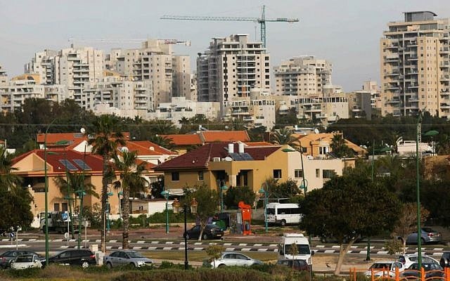Apartment and office buildings in Ashkelon, January 2015. (Nati Shohat/Flash90)