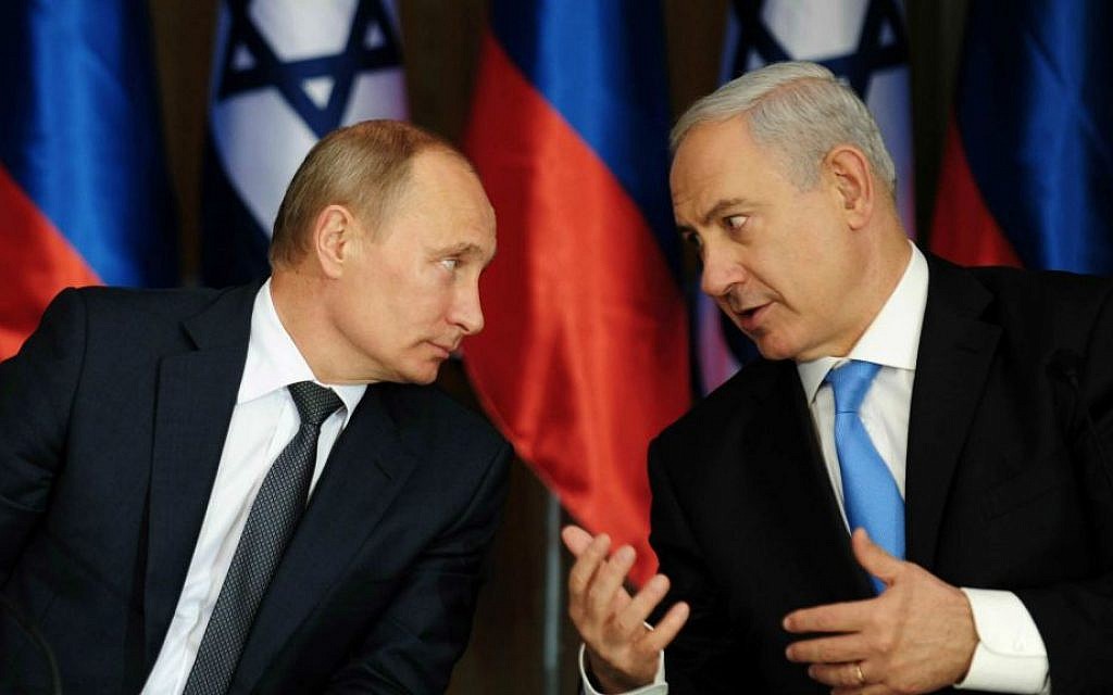 Prime Minister Benjamin Netanyahu and Russian President Vladimir Putin at Netanyahu's residence in Jerusalem on June 25, 2012. (Photo credit: Kobi Gideon/GPO/FLASH90)