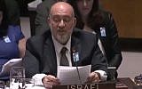 File: Israeli ambassador to the UN Ron Prosor reads out a passage from the Israeli national anthem in front of the UN Security Council on Israel's Memorial Day, April 21, 2015. (screen capture: IsraelinUN)