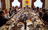 Former US president Barack Obama and former first lady Michelle Obama host a Passover seder dinner at the White House, April 3, 2015. (Pete Souza/The White House)