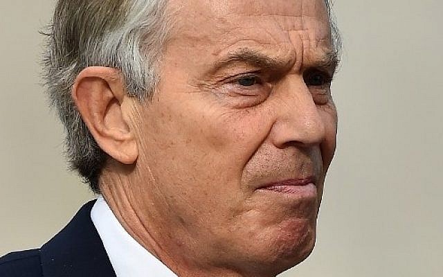 Former British prime minister Tony Blair arrives at St. Paul's Cathedral in central London, March 13, 2015. (AFP / BEN STANSALL) Former British prime minister Tony Blair arrives at St. Paul's Cathedral in central London, March 13, 2015. (AFP / BEN STANSALL)