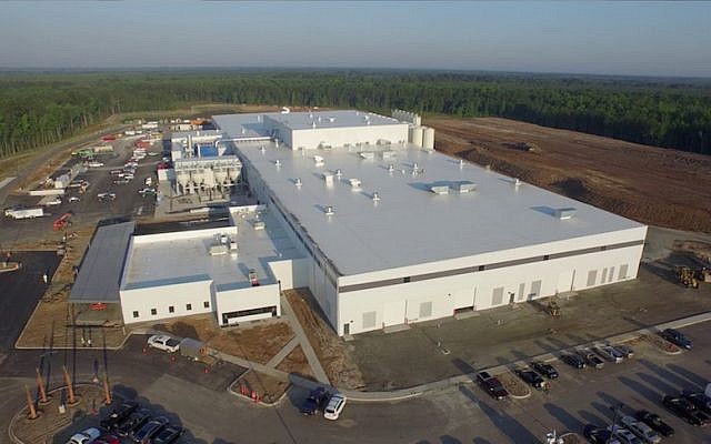 Aerial view of the Caesarstone US manufacturing facility in Richmond Hill, Georgia. (Courtesy)
