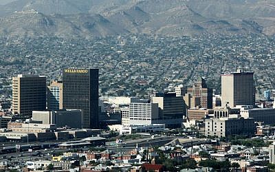 El Paso skyline (Photo credit: Camerafiend/Wikipedia)