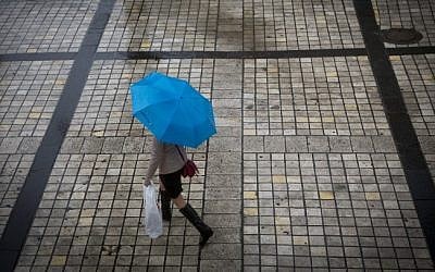 Illustration. Israel suffered unseasonable rain on May 14,2015. (Miriam Alster/Flash90)