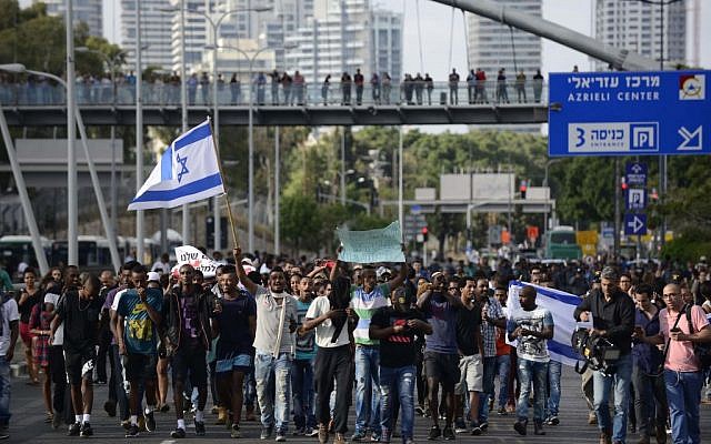 Thousands of Israeli-Ethiopians protest in Tel Aviv against violence and racism on May 03, 2015. (Photo credit: Tomer Neuberg/FLASH90)