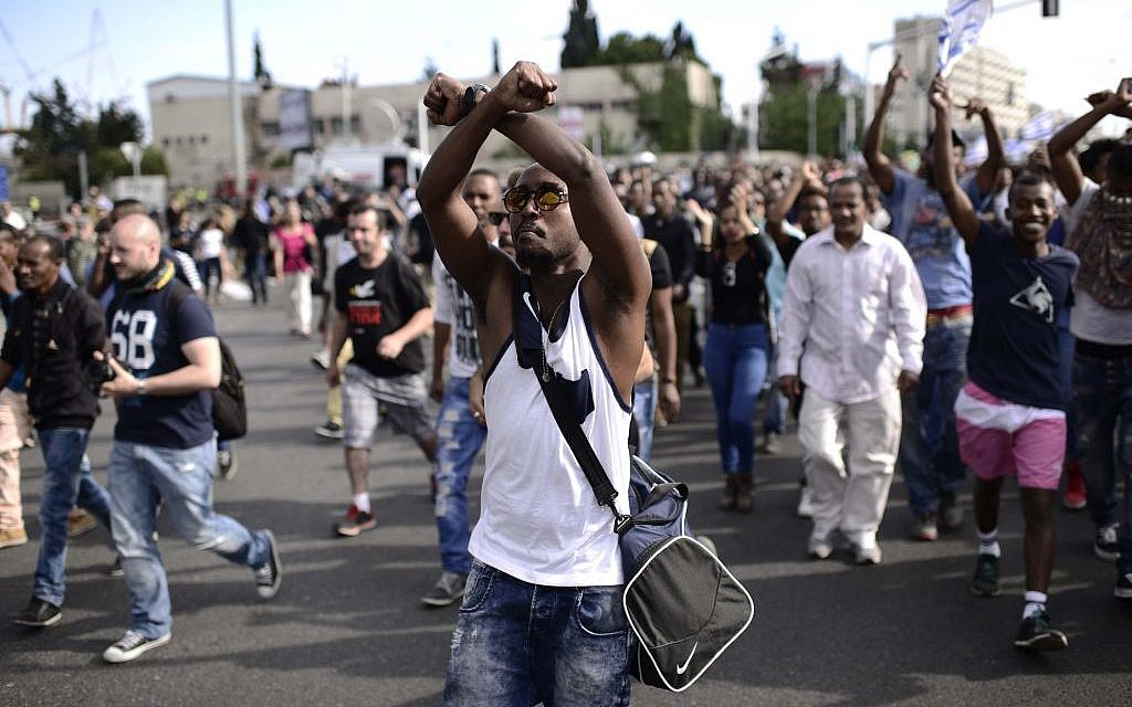 Thousands of Israeli-Ethiopians protest in Tel Aviv against violence and racism on May 3, 2015. (Photo credit: Tomer Neuberg/FLASH90)
