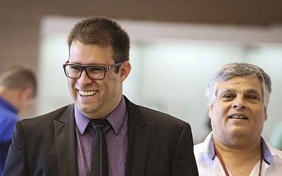 MK Oren Hazan arrives to a Likud party meeting at the Knesset on May 11, 2015. (Hadas Parush/Flash90) 
