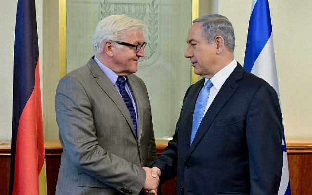 Prime Minister Benjamin Netanyahu met with German Foreign Minister Frank-Walter Steinmeier, on May 31, 2015. (Kobi Gideon/GPO)