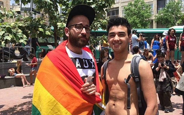 Moni Krausz (left) and R. at Jerusalem SlutWalk, May 29, 2015. (Renee Ghert-Zand/Times of Israel) Moni Krausz (left) and R. at Jerusalem SlutWalk, May 29, 2015. (Renee Ghert-Zand/Times of Israel)