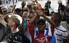 Ethiopian Israelis protest in Tel Aviv on Monday, May 18 2015. (Judah Ari Gross/Times of Israel)