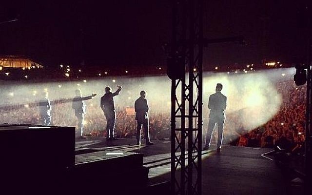 The Backstreet Boys perform for Israeli fans in Ra'anana, May 19, 2015. (Backstreet Boys/Twitter)