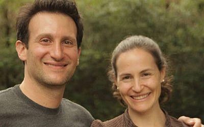 Rachel Jacobs (r), with her husband. Jacobs was killed in a train accident along with seven other people at on May 12, 2015. (photo credit: JTA/Facebook)