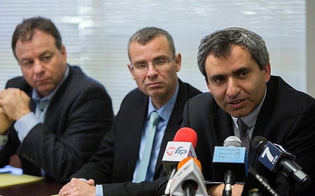 Likud party members Zeev Elkin (R) and Yariv Levin (2L) meet with officials from Jewish Home, a potential coalition party, in the Knesset on March 26, 2015, as Likud begin their coalition talks. (Yonatan Sindel/FLASH90)