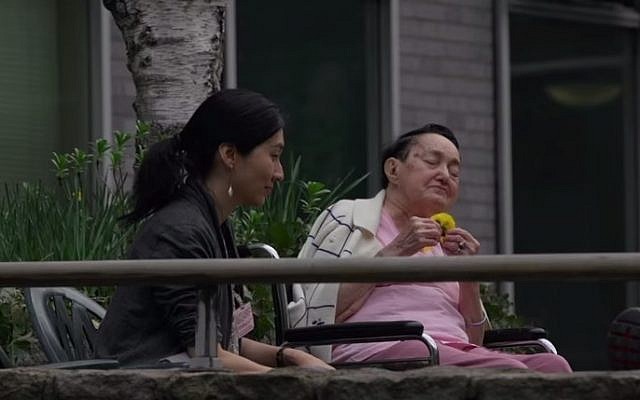 Residents at Jewish Home Lifecare, New York (YouTube screenshot)