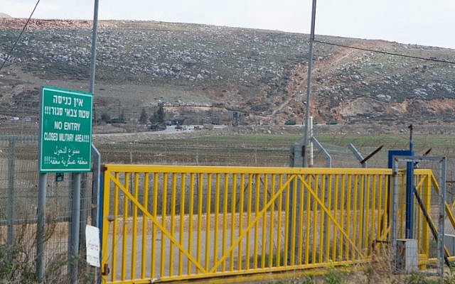 An illustrative photo of the Israeli border fence with Lebanon near Metula (Ayal Margolin/ Flash 90)