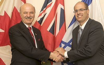 Ontario's Minister of Research and Innovation Reza Moridi (left) with Israeli Chief Scientist Avi Hasson, May 10, 2015 (photo credit: Yossi Aloni)