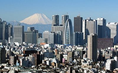 The Tokyo skyline (CC BY-SA/Kakidai )