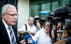 The Foreign Minister of the Palestinian Authority, Riyad al-Maliki, speaks to the media after leaving the International Criminal Court (ICC) in The Hague, on June 25, 2015. (AFP PHOTO / ANP / ROBIN VAN LONKHUIJSEN)