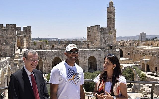 Professional baseball player Mariano Rivera (center) and Eilat Lieber, director of the Tower of David Museum (right), meet Minister of Tourism Yariv Levin at the Tower of David in the Old City of Jerusalem, June 18, 2015. (Hamutal Wachtel) Professional baseball player Mariano Rivera (center) and Eilat Lieber, director of the Tower of David Museum (right), meet Minister of Tourism Yariv Levin at the Tower of David in the Old City of Jerusalem, June 18, 2015. (Hamutal Wachtel)