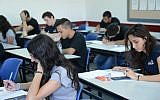 Students in Kiryat Sharet high school in Holon take their matriculation exams in mathematics, May 21, 2013. (Yossi Zeliger/Flash90)
