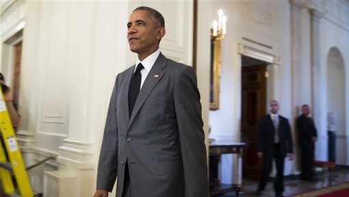 US President Barack Obama arrives in the East Room of the White House in Washington, Monday, June 1, 2015, for an event with Young Southeast Asian Leaders Initiative fellows (AP Photo/Evan Vucci)